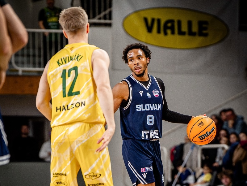 BC Slovan Bratislava nestačil na Levice