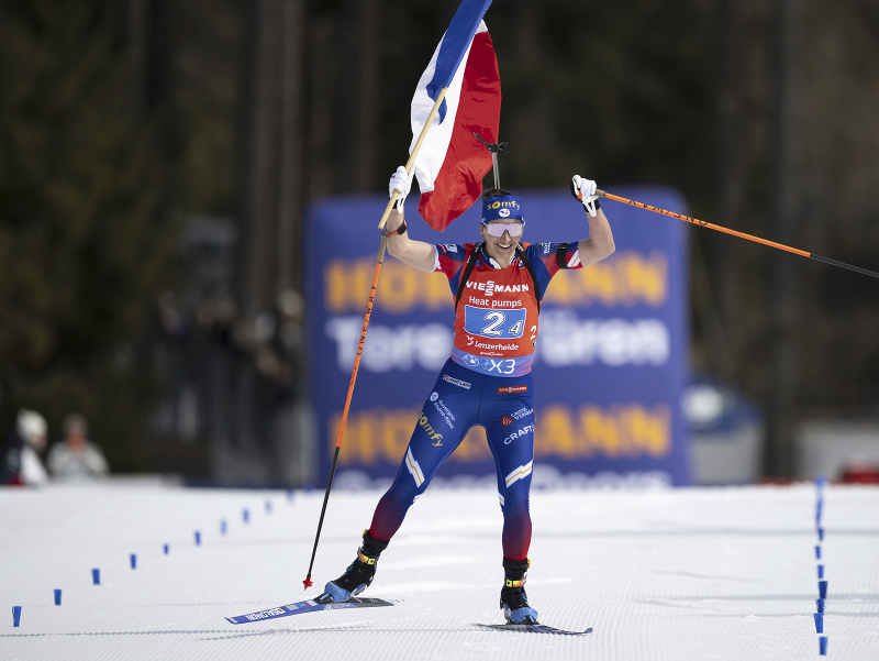 Na snímke Francúzka Julia Simonová 