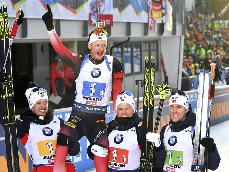 Nórska štafeta oslavuje víťazstvo