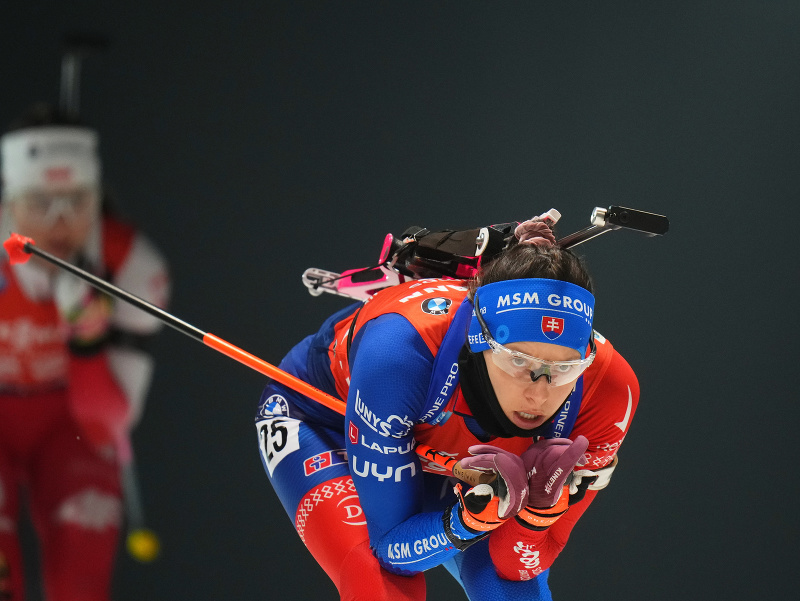 Slovenská biatlonistka Mária Remeňová počas pretekov s hromadným štartom žien na 12,5 km v rámci 6. kola Svetového pohára v biatlone v Novom Meste na Morave