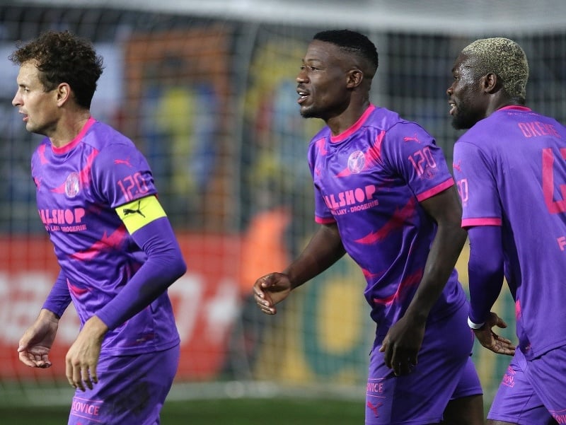 Benson Sakala z Bohemians Praha 1905 sa raduje z gólu