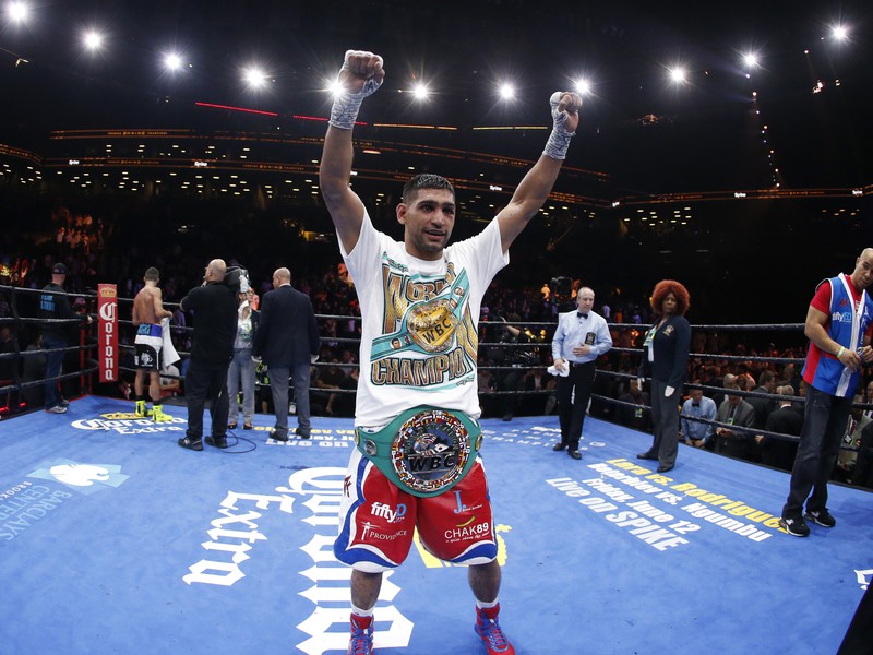 Amir Khan a jeho víťazné oslavy