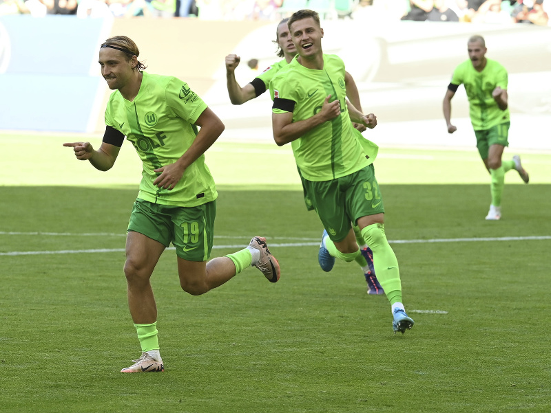 Lovro Majer a jeho gólová radosť po premenenej penalte