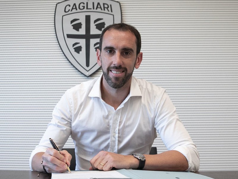 Diego Godín zamieril do Cagliari Calcio