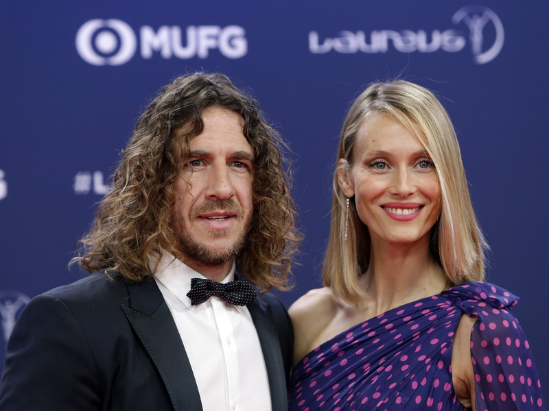 Carles Puyol s manželkou