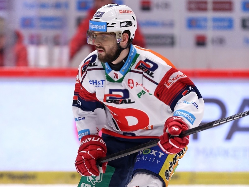 Jakub Zbořil v drese Pardubíc