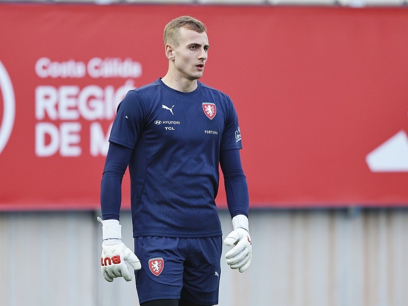 Brankár českých mladíkov Tadeáš Stoppen