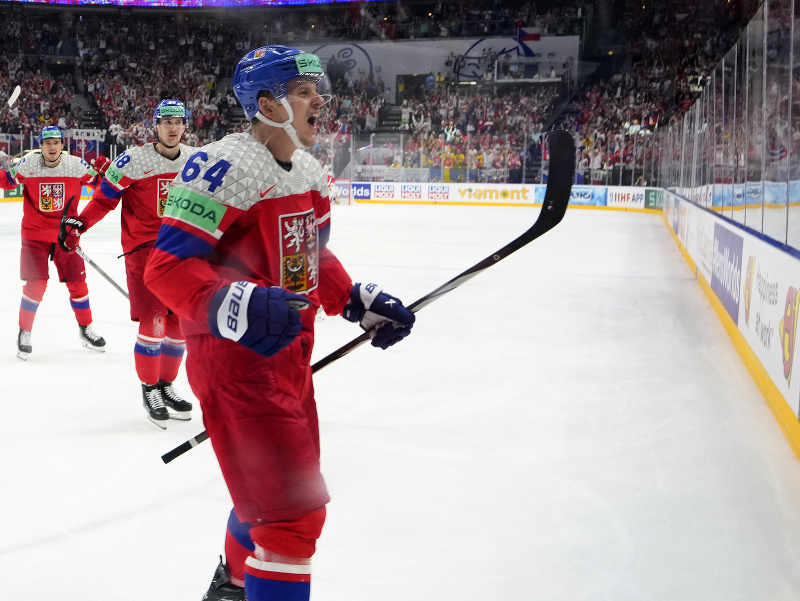 David Kämpf v drese Ćeska