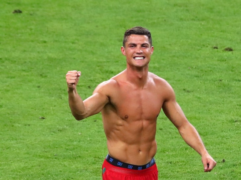 Cristiano Ronaldo oslavuje triumf Portugalska