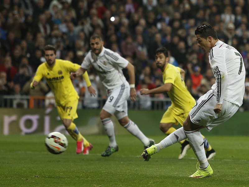 Cristiano Ronaldo z penalty poslal Real do vedenia