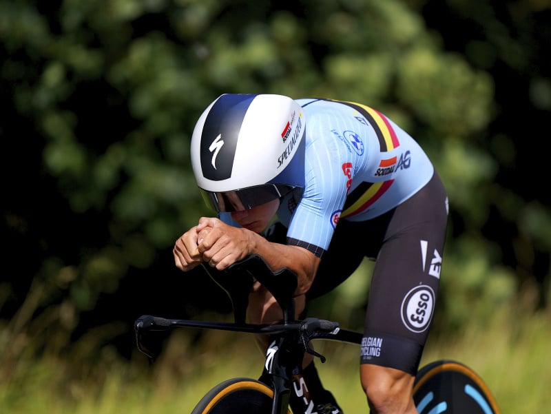 Belgický cyklista Remco Evenepoel získal na MS v Glasgowe titul v individuálnej časovke.