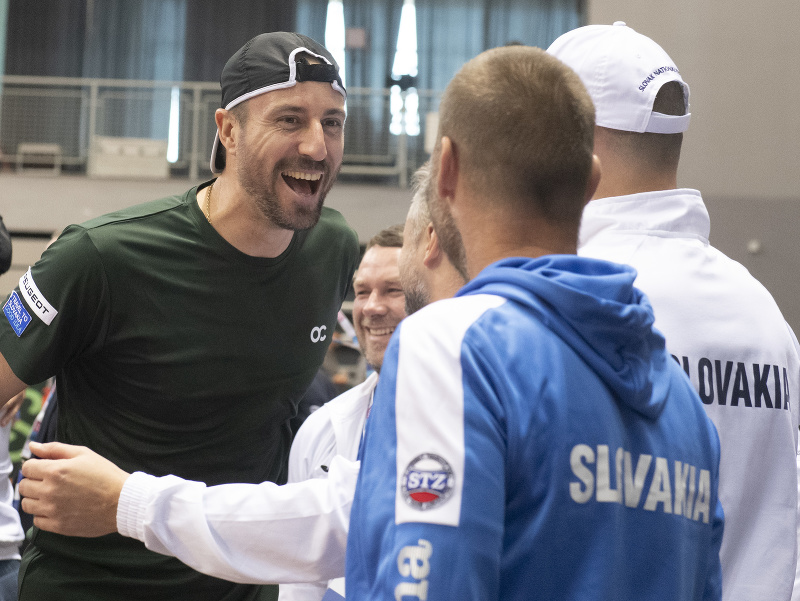Igor Zelenay a postupové oslavy daviscupového tímu Slovenska