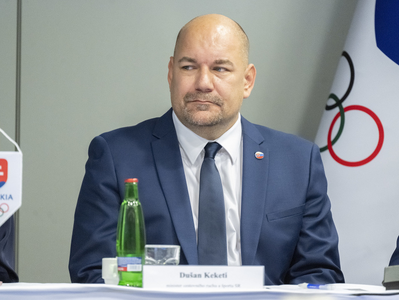 Na snímke minister cestovného ruchu a športu Dušan Keketi