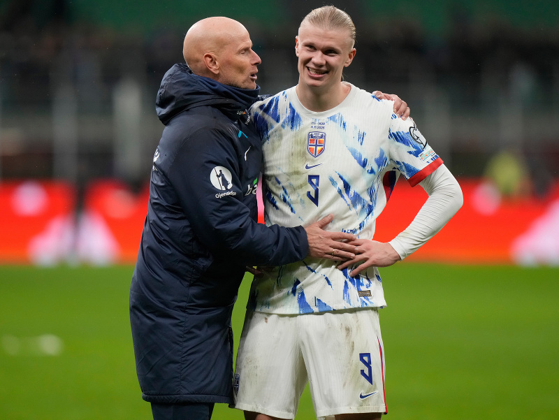 Tréner Nórska Stale Solbakken a Erling Haaland