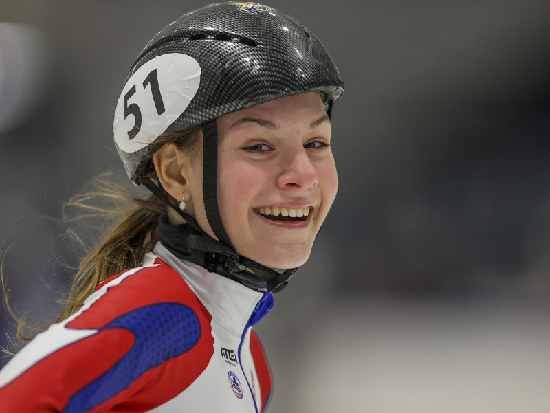 Na snímke slovenská reprezentantka v šortreku Tamara Tokárová, ktorá získala striebornú medailu na 500 metrov počas zimného Európskeho olympijského festivalu mládeže (EYOF) vo fínskom Vuokatti 