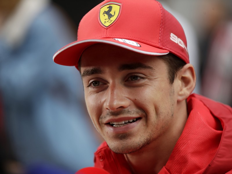 Monacký jazdec F1 Charles Leclerc 