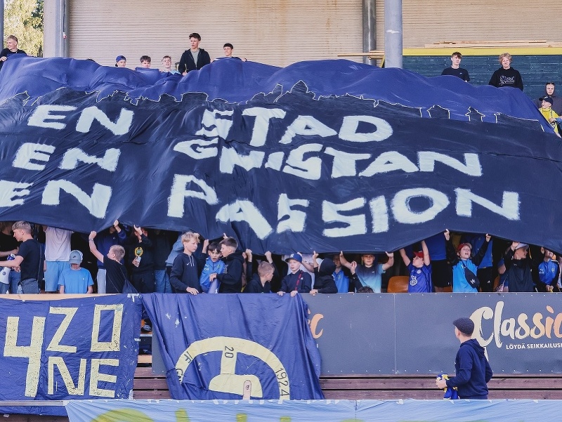 Fanúšikovia fínskeho IF Gnistan
