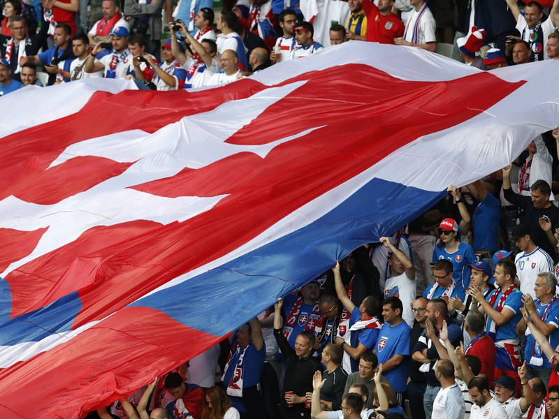 Slovenskí fanúšikovia v zápase Slovensko - Anglicko