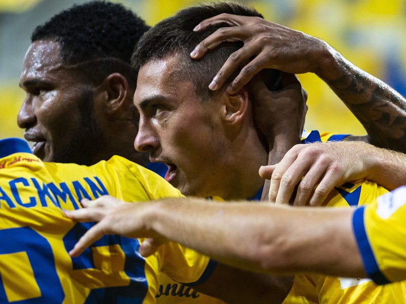 Ion Nicolaescu spolu s hráčmi FC DAC Dunajská Streda 