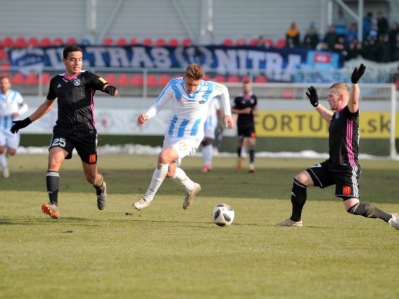 Peter Čögley z AS Trenčín, Christián Steinhübel z FC Nitra a Aschraf El Mahdioui z AS Trenčín