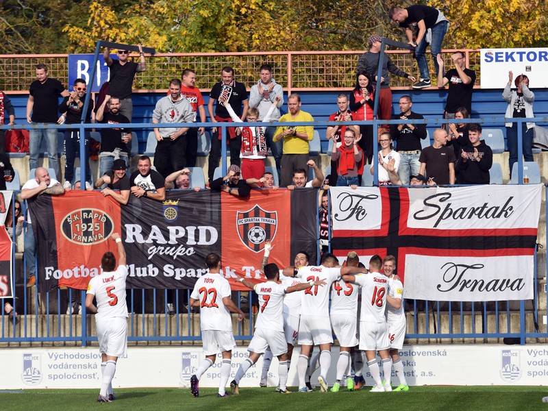 Na snímke radosť hráčov FC Spartak Trnava