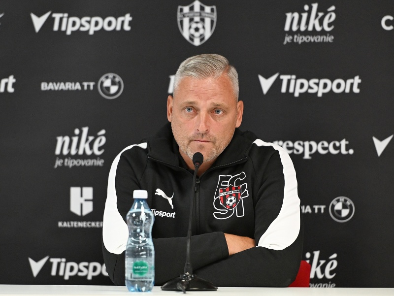 Tréner Spartaka Trnava Michal Ščasný