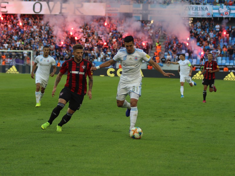 Atmosféra počas zápasu medzi ŠK Slovan Bratislava - FC Spartak Trnava