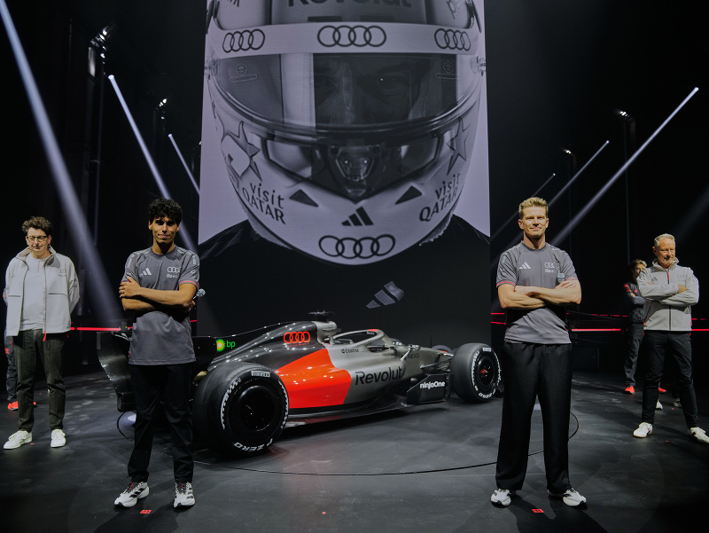 Tím Audi F1 predstavil svoj nový monopost pre sezónu 2026