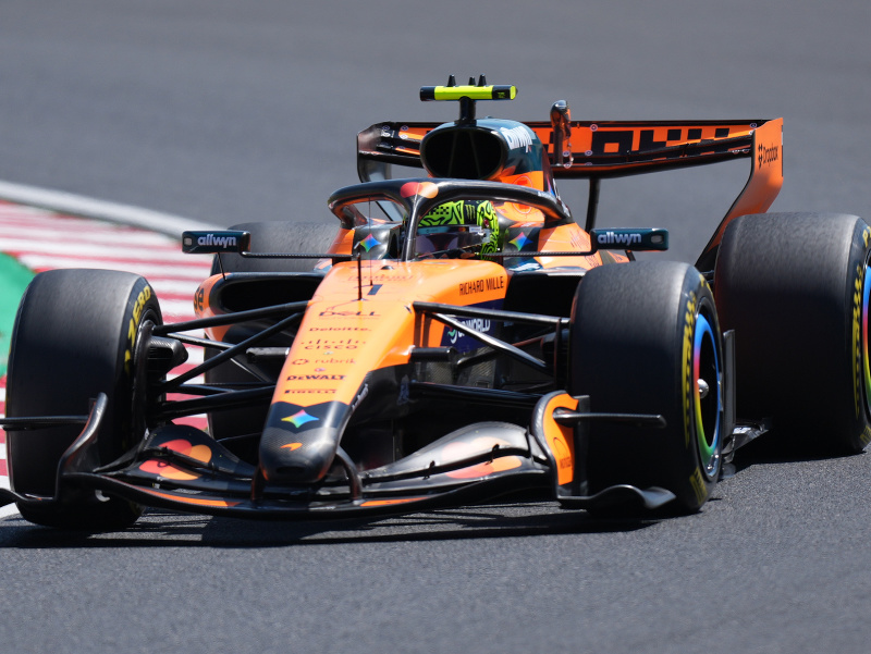 Lando Norris počas piatkového tréningu na Veľkú cenu Japonska