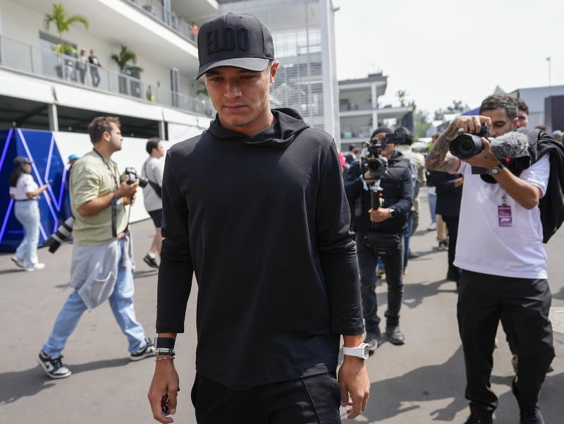 Pilot McLarenu Lando Norris 