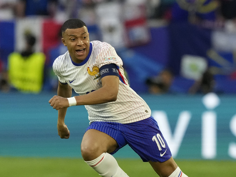 Kylian Mbappé v drese Francúzska