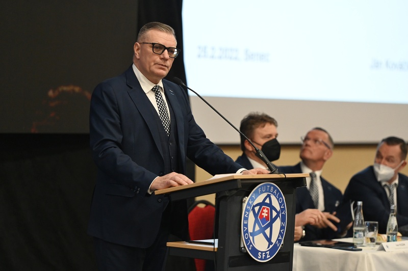 Na snímke prezident SFZ Ján Kováčik počas volebnej konferencie Slovenského futbalového zväzu (SFZ) v Senci v piatok 25. februára 2022