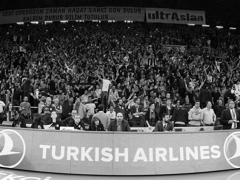 V Turecku dobodali srbského fanúšika
