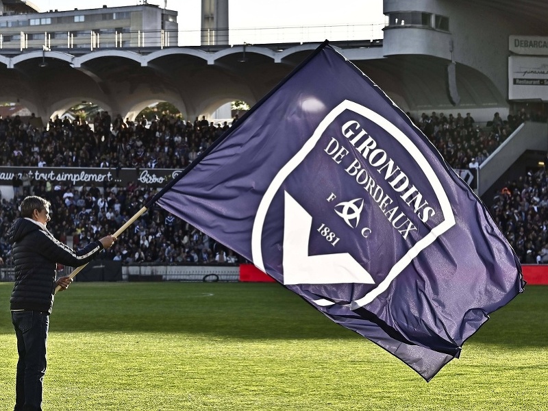 Vlajka futbalového klubu Girondins de Bordeaux