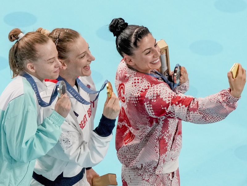 Olympijskou šampiónkou v skokoch na trampolíne sa v Paríži stala Bryony Pageová