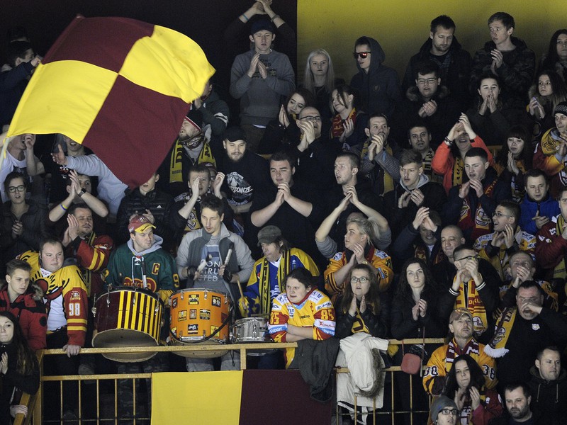 Fanúšikovia HK Dukla Trenčín