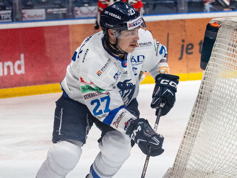 Kapitán Popradu Adam Cracknell