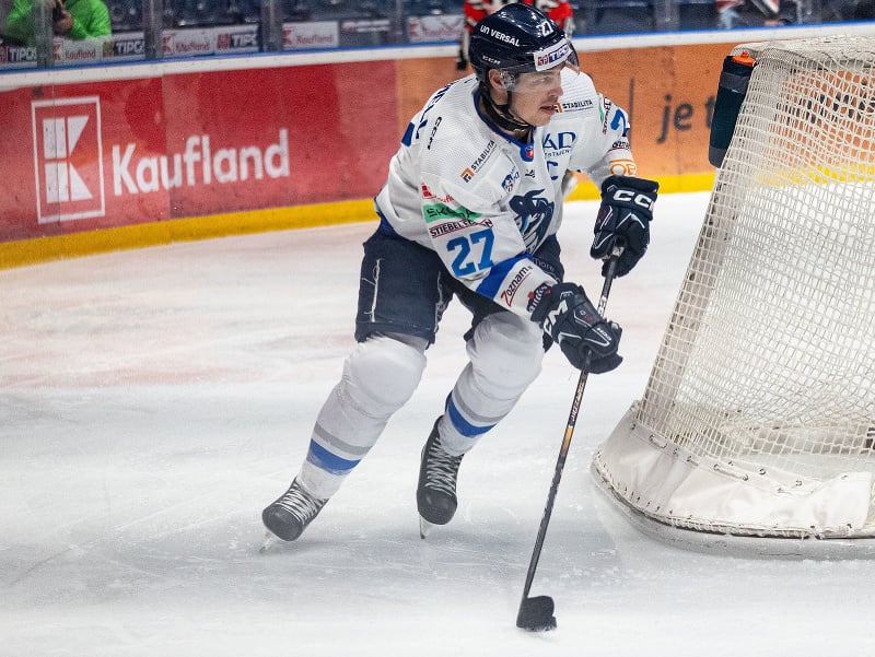 Kapitán Popradu Adam Cracknell