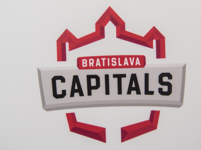 Na snímke logo hokejového klubu iClinic Bratislava Capitals