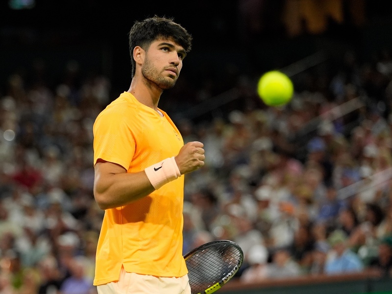 Španielsky tenista Carlos Alcaraz na turnaji ATP Masters 1000 v kalifornskom Indian Wells