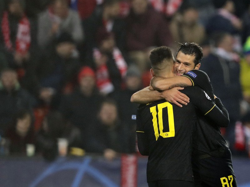 Inter oslavuje gól do siete Slavie 