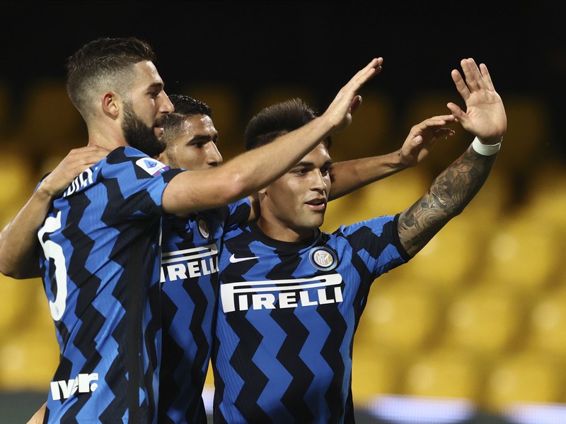 Radosť hráčov Interu Miláno po strelenom góle