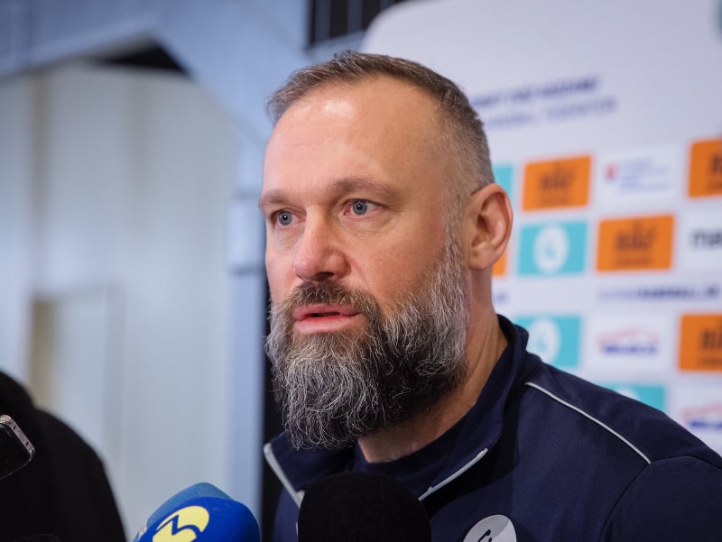 Tréner slovenskej reprezentácie v hádzanej žien Jan Beňadik