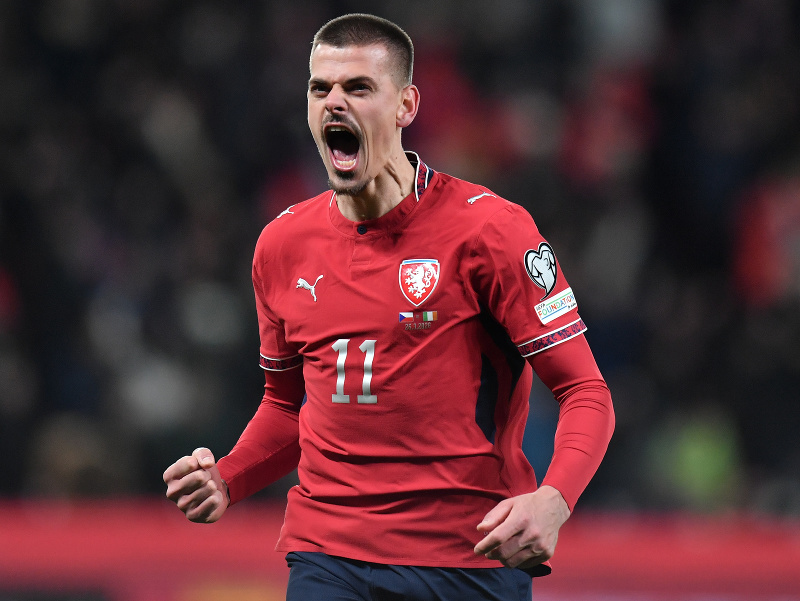 Jan Kliment sa teší z víťazného gólu v penaltovom rozstrele 