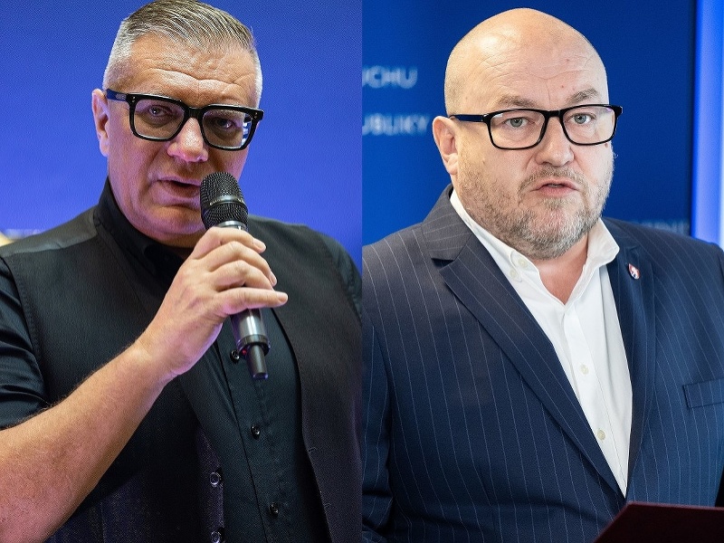 Prezident SFZ Ján Kováčik a minister športu a cestovného ruchu, Rudolf Huliak