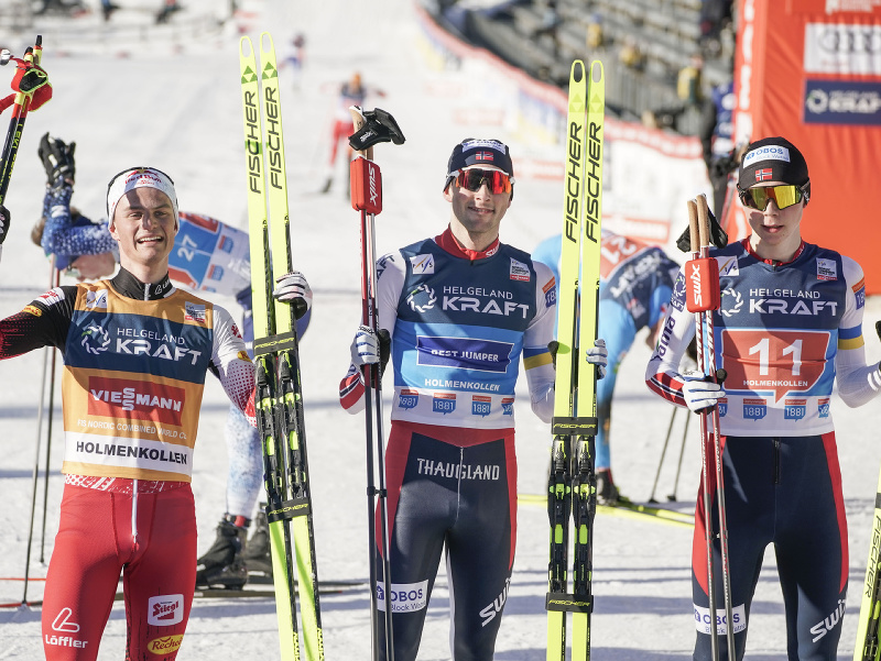 Nórsky združenár Jarl Magnus Riiber zvíťazil v sobotnej individuálnej súťaži Svetového pohára v Osle