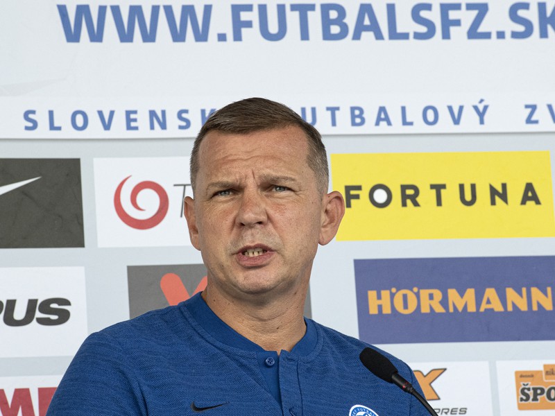 Tréner futbalovej reprezentácie SR do 21 rokov Jaroslav Kentoš