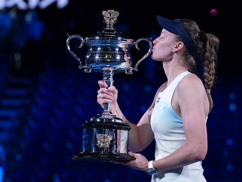 Kazašská tenistka Jelena Rybakinová sa stala víťazkou Australian Open 