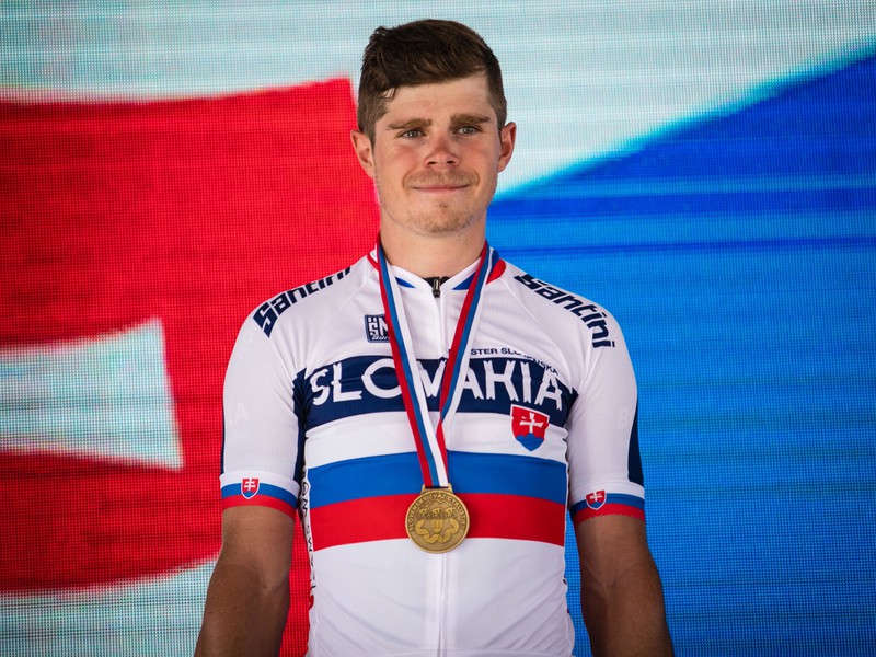 Víťaz slovenskej časti pretekov v cestnej cyklistike kategória muži Elite Juraj Sagan 