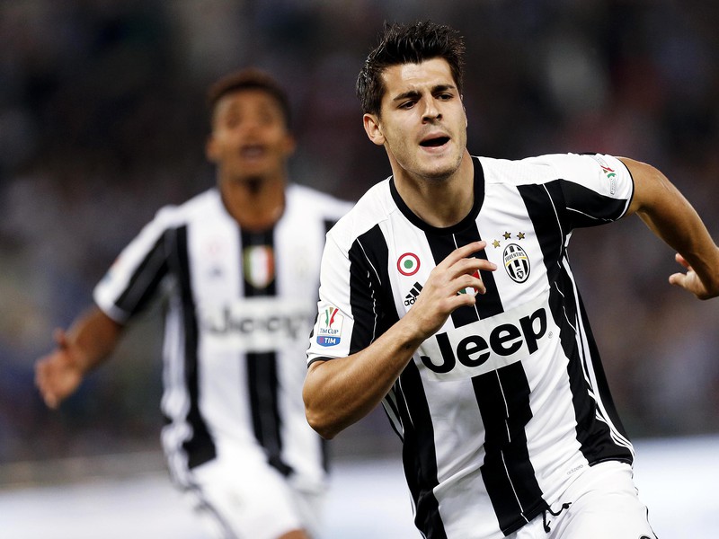 Álvaro Morata v drese Juventusu
